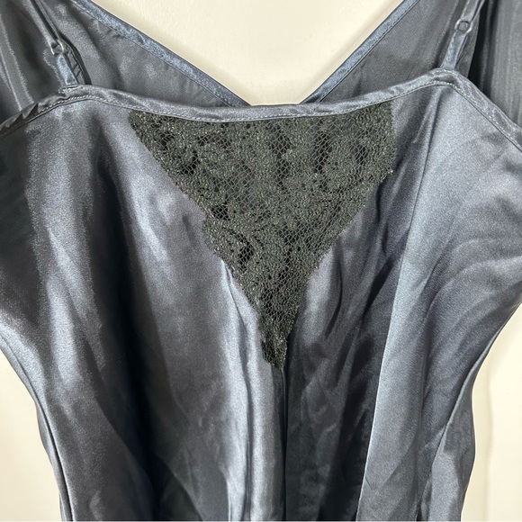 Victorias Secret Gold Label Satin Nightgown Medium - Picture 8 of 8